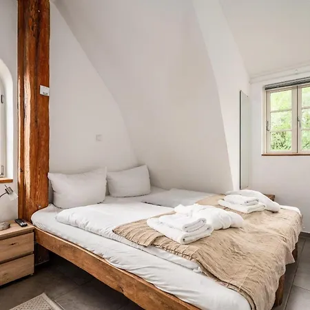 Hotel-bolter-muehle-fewo-sonnenblumenzimmer Διαμέρισμα *